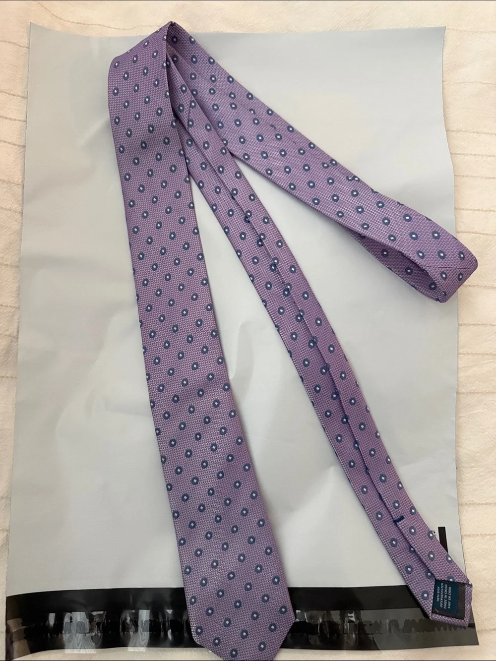 Vince Camuto stylish lavender